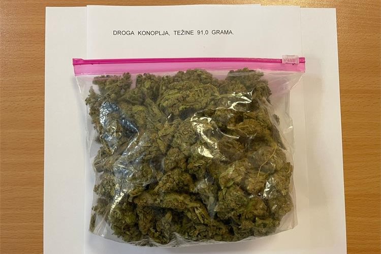 Slika PU_DN/2025/PGP Metković - marihuana.jpg